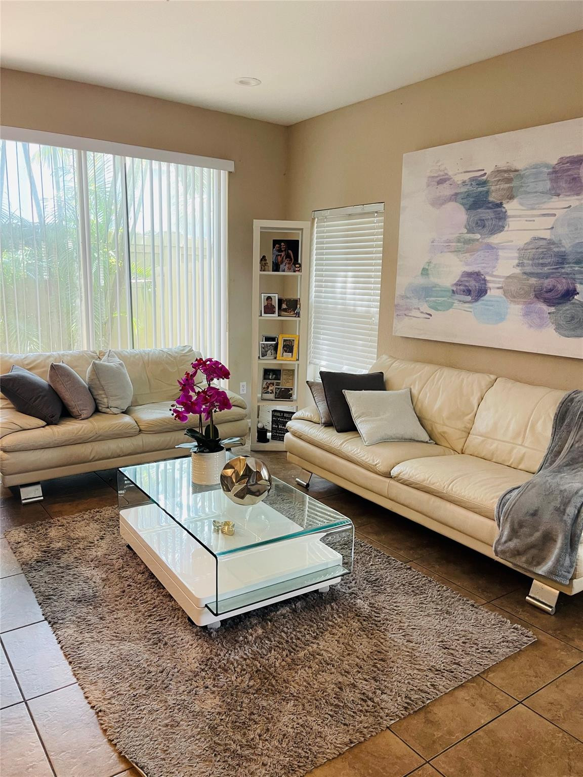 2851 Prospect Road Fort Lauderdale, FL 33309 - Photo 3 of 8 Photo 3