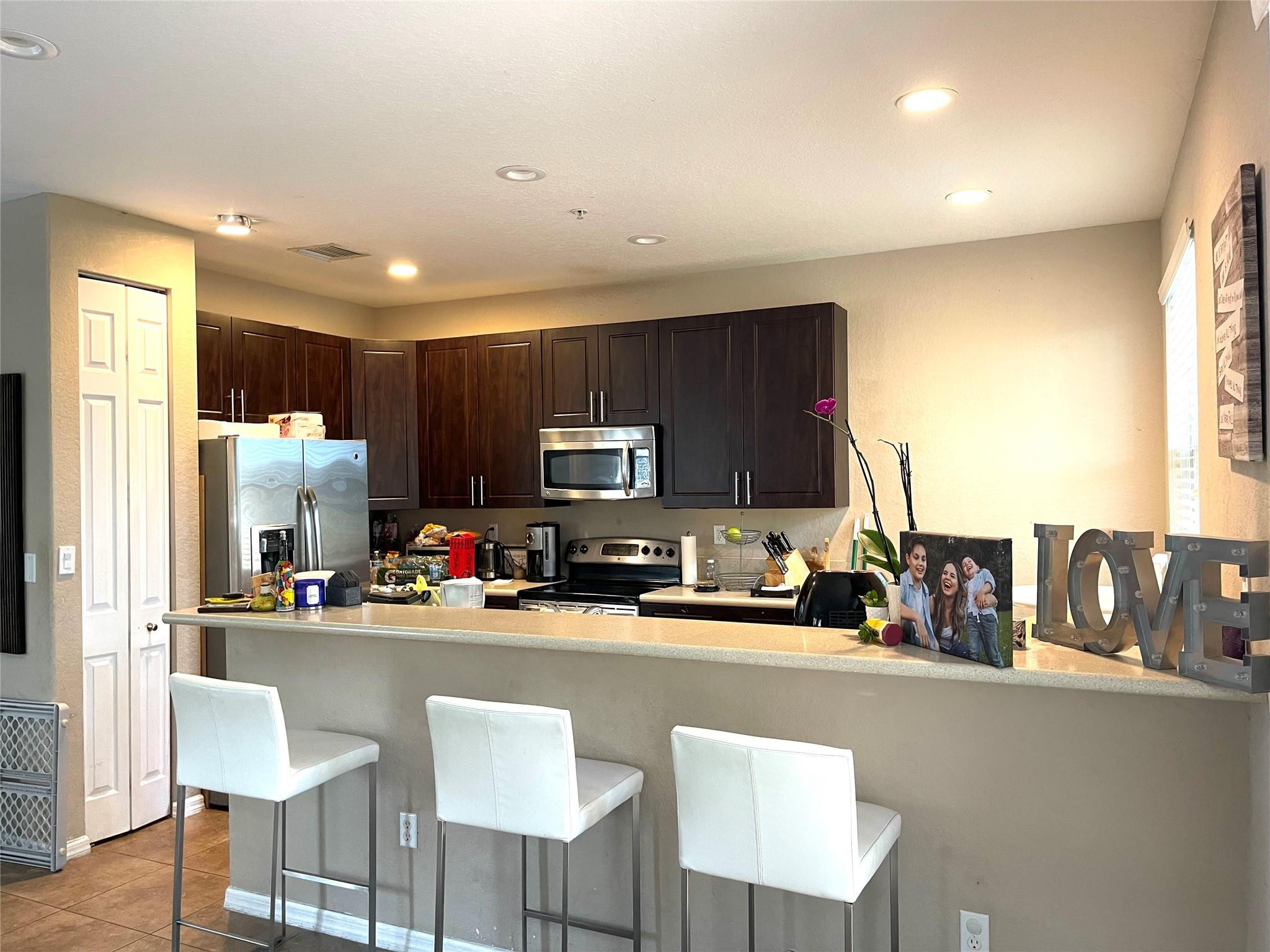 2851 Prospect Road Fort Lauderdale, FL 33309 - Photo 4 of 8 Photo 4