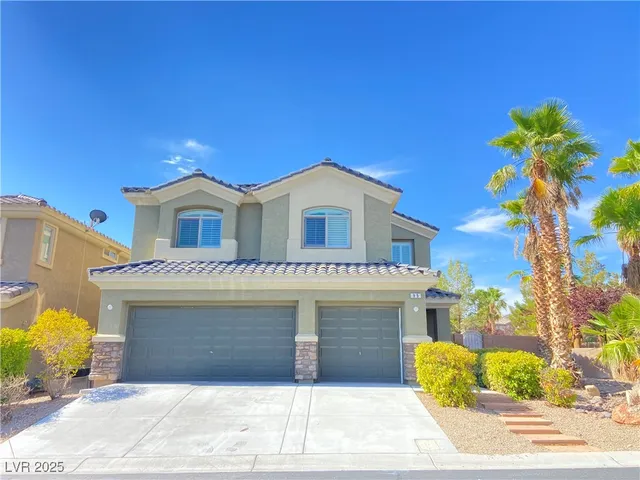 $2,835 | 95 Broken Putter Way, Las Vegas, NV 89148