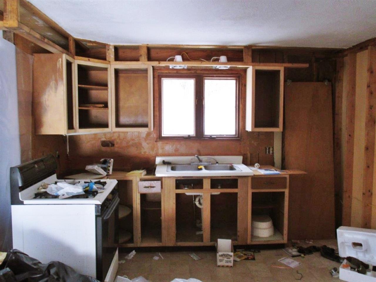 1834 Cheney Road Lowell, VT 05847 - Photo 5 of 14