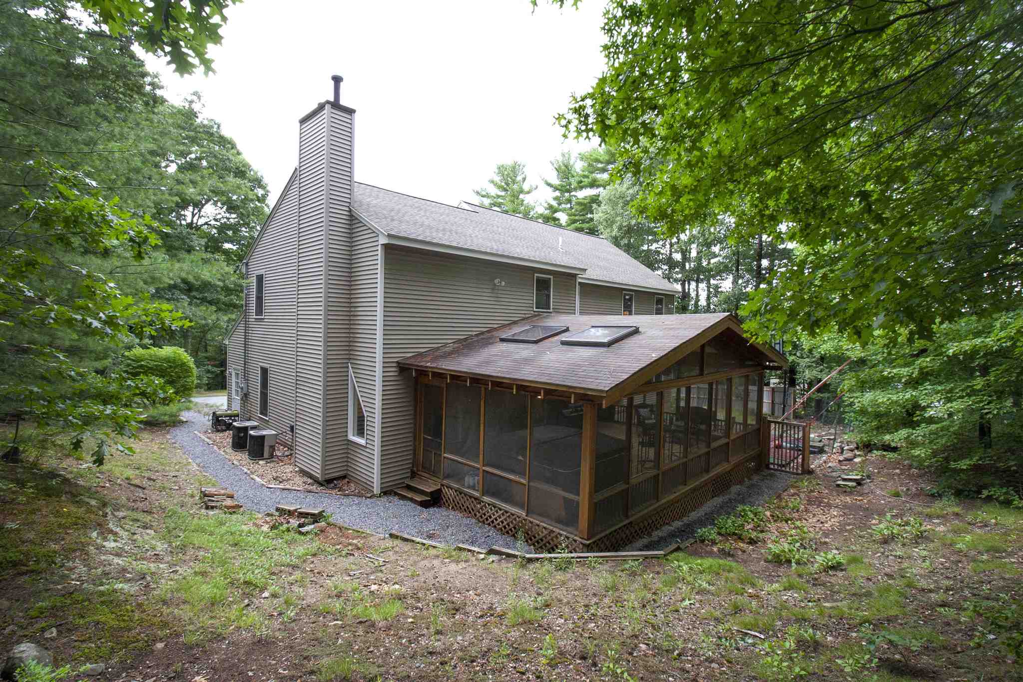 26 Valley Hill Road Pelham, NH 03076 - Photo 10 of 39