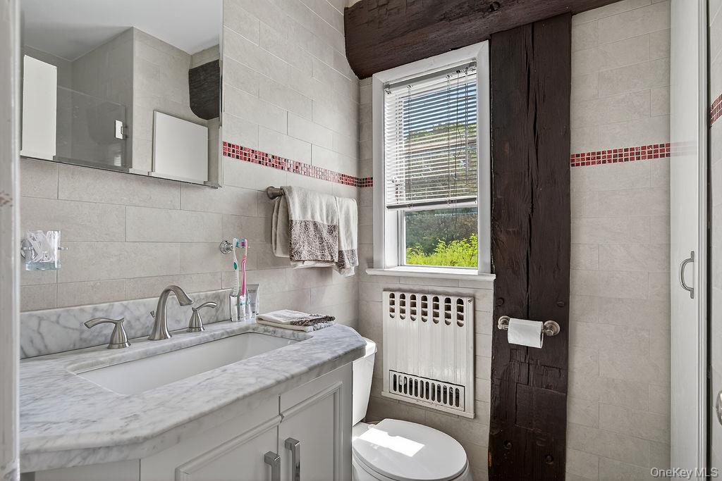 51 Pinesbridge Road Ossining, NY 10562 - Photo 32 of 50 Guest House Bathroom