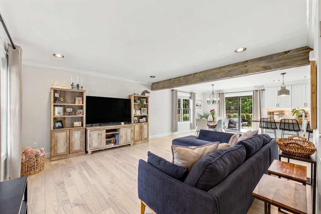55 Gilbert Road Southampton, MA 01073 - Photo 6 of 42