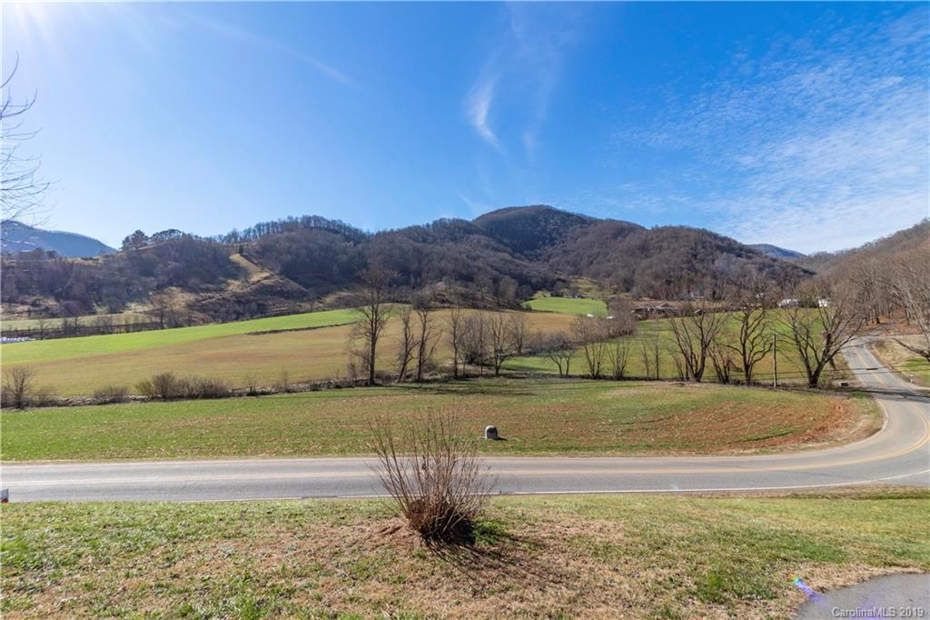 201 Morgan Branch Road Leicester, NC 28748 - Photo 18 of 36 Gallery Image 18