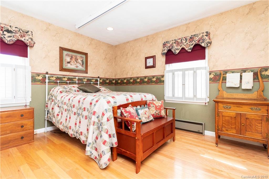201 Morgan Branch Road Leicester, NC 28748 - Photo 21 of 36 Gallery Image 21