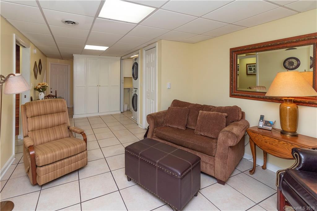 201 Morgan Branch Road Leicester, NC 28748 - Photo 28 of 36 Gallery Image 28