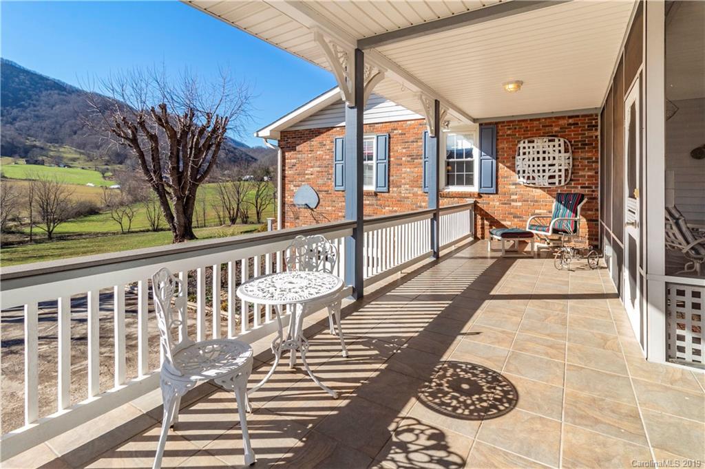 201 Morgan Branch Road Leicester, NC 28748 - Photo 32 of 36 Gallery Image 32