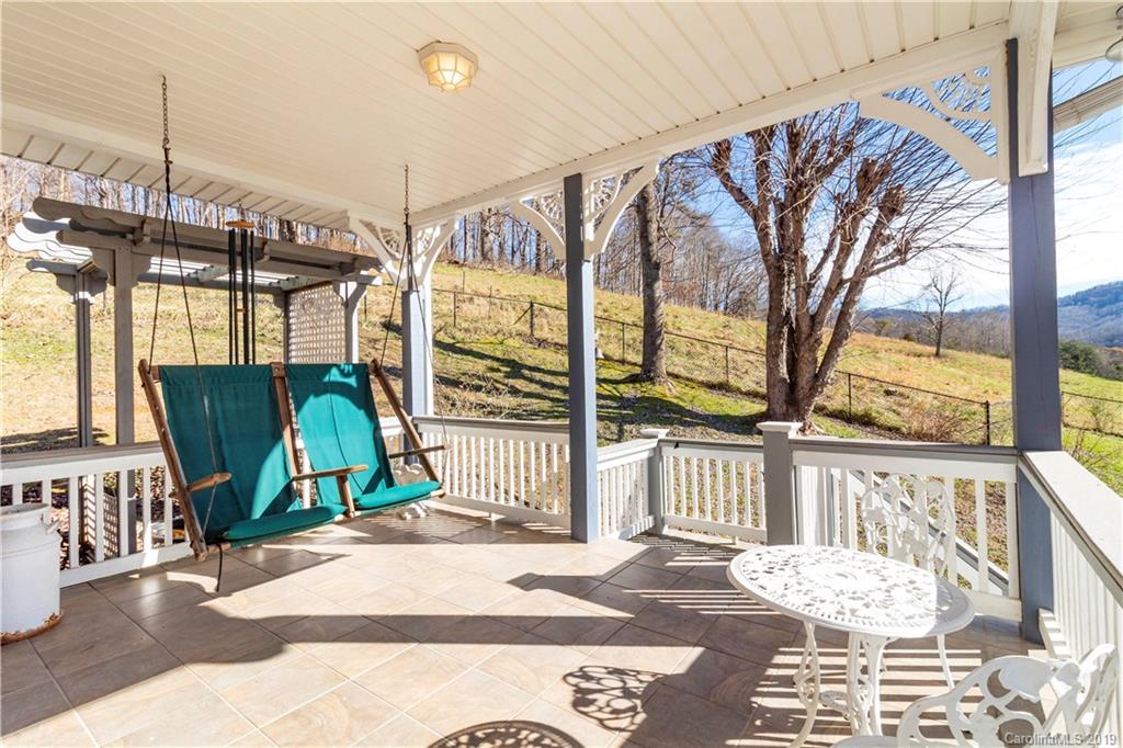 201 Morgan Branch Road Leicester, NC 28748 - Photo 33 of 36 Gallery Image 33