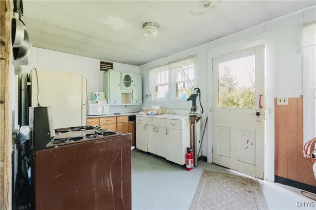 $110,000 | 25301 County Route 93, Lorraine, NY 13659