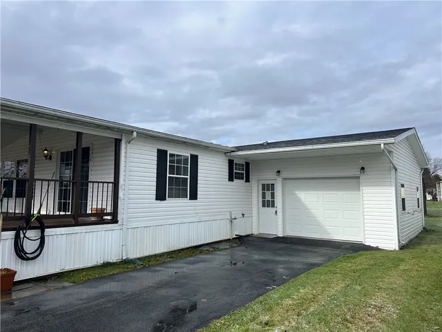 $129,900 | 6366 Murphy Drive, Victor, NY 14564