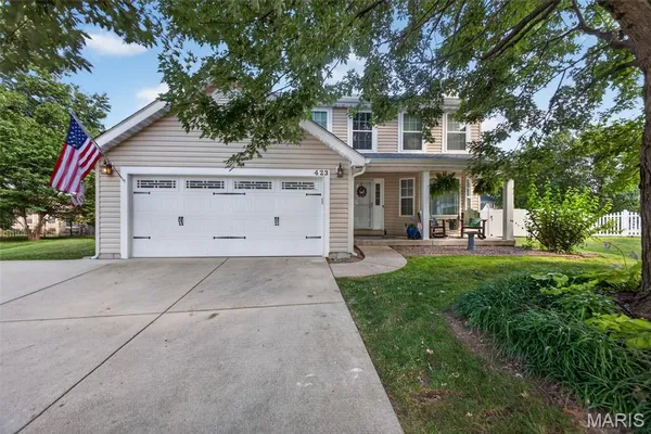 $380,000 | 423 Highland Peak Court, O'Fallon, IL 62269