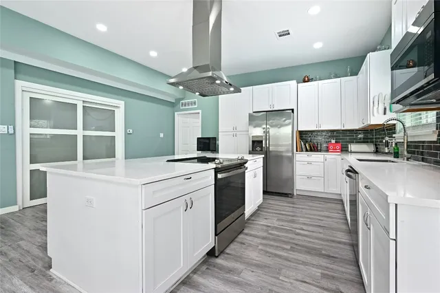 $559,000 | 7317 Shadywood Drive, Austin, TX 78745