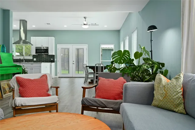 $559,000 | 7317 Shadywood Drive, Austin, TX 78745