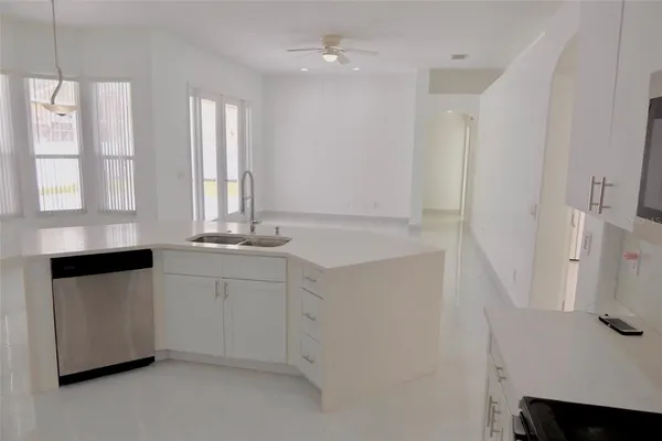 $3,900 | 10007 Newington Drive, Orlando, FL 32836