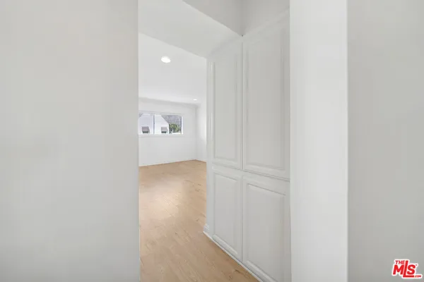 $3,500 | 133 North Swall Drive, Unit 203, Beverly Hills, CA 90211