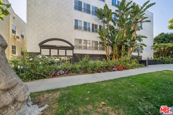 $3,500 | 133 North Swall Drive, Unit 203, Beverly Hills, CA 90211