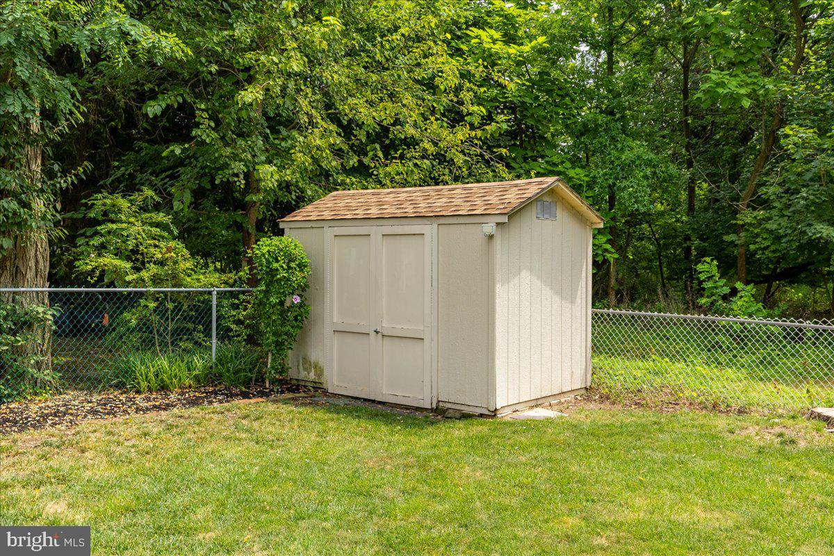 31 Brockton Road Hamilton, NJ 08619 - Photo 31 of 35