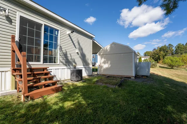 $174,000 | 4 Ridgeview Terrace, Dalton, NH 03598