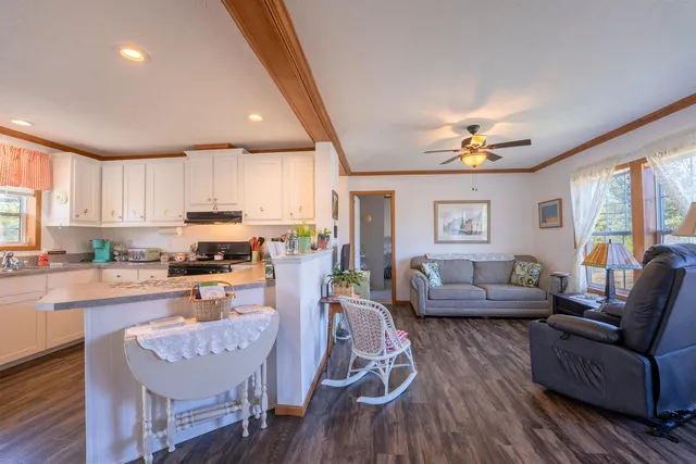 $174,000 | 4 Ridgeview Terrace, Dalton, NH 03598