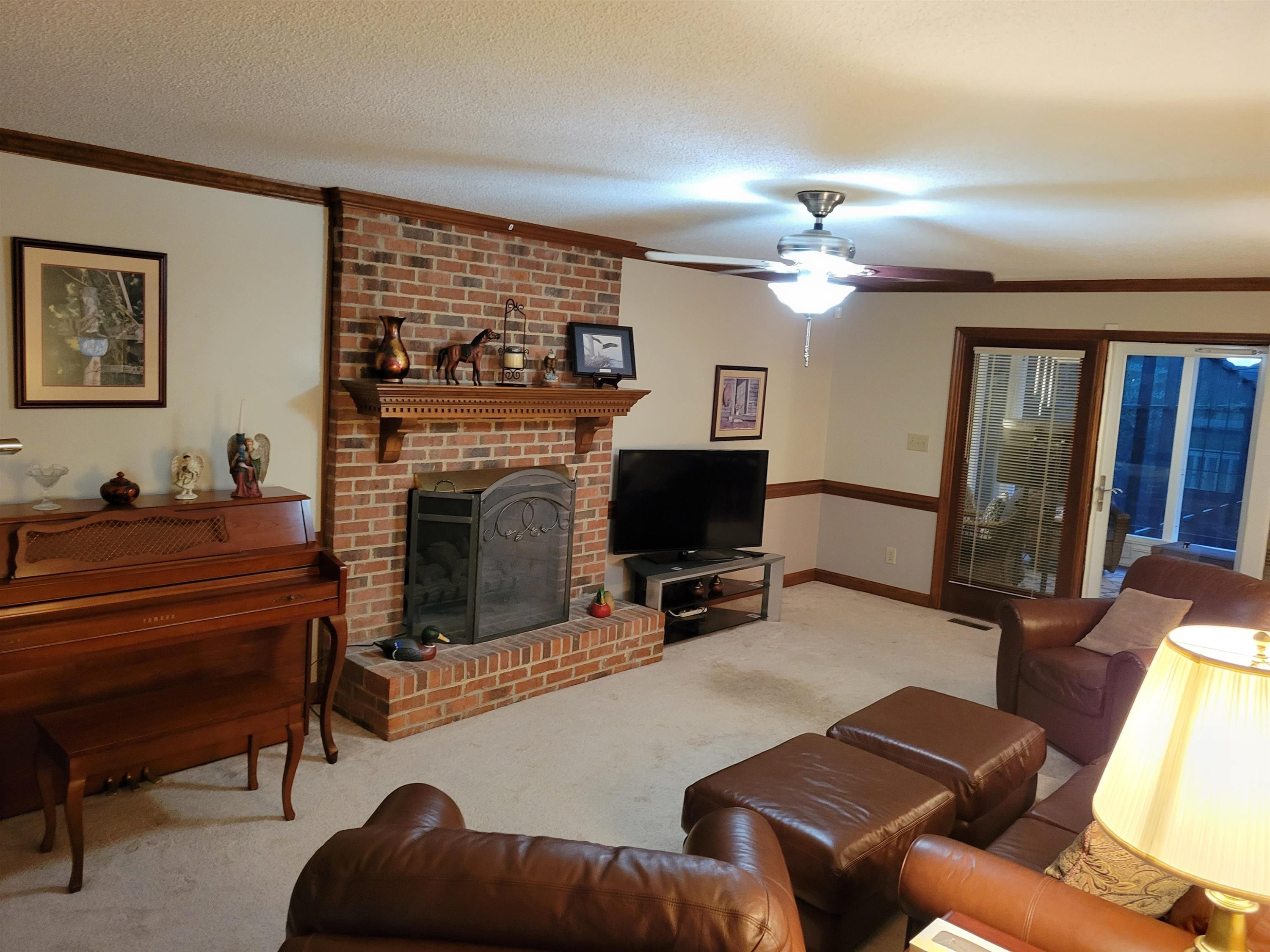 5924 Hampton Ridge Road Raleigh, NC 27603 - Photo 14 of 23 Living Room