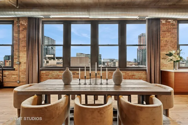 $2,175,000 | 1327 West Washington Boulevard, Unit 5CD, Chicago, IL 60607