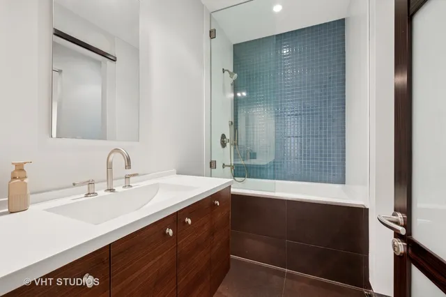 $2,175,000 | 1327 West Washington Boulevard, Unit 5CD, Chicago, IL 60607
