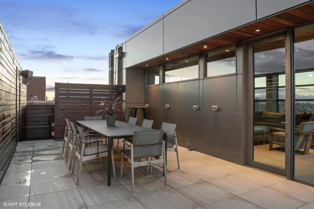 $2,175,000 | 1327 West Washington Boulevard, Unit 5CD, Chicago, IL 60607