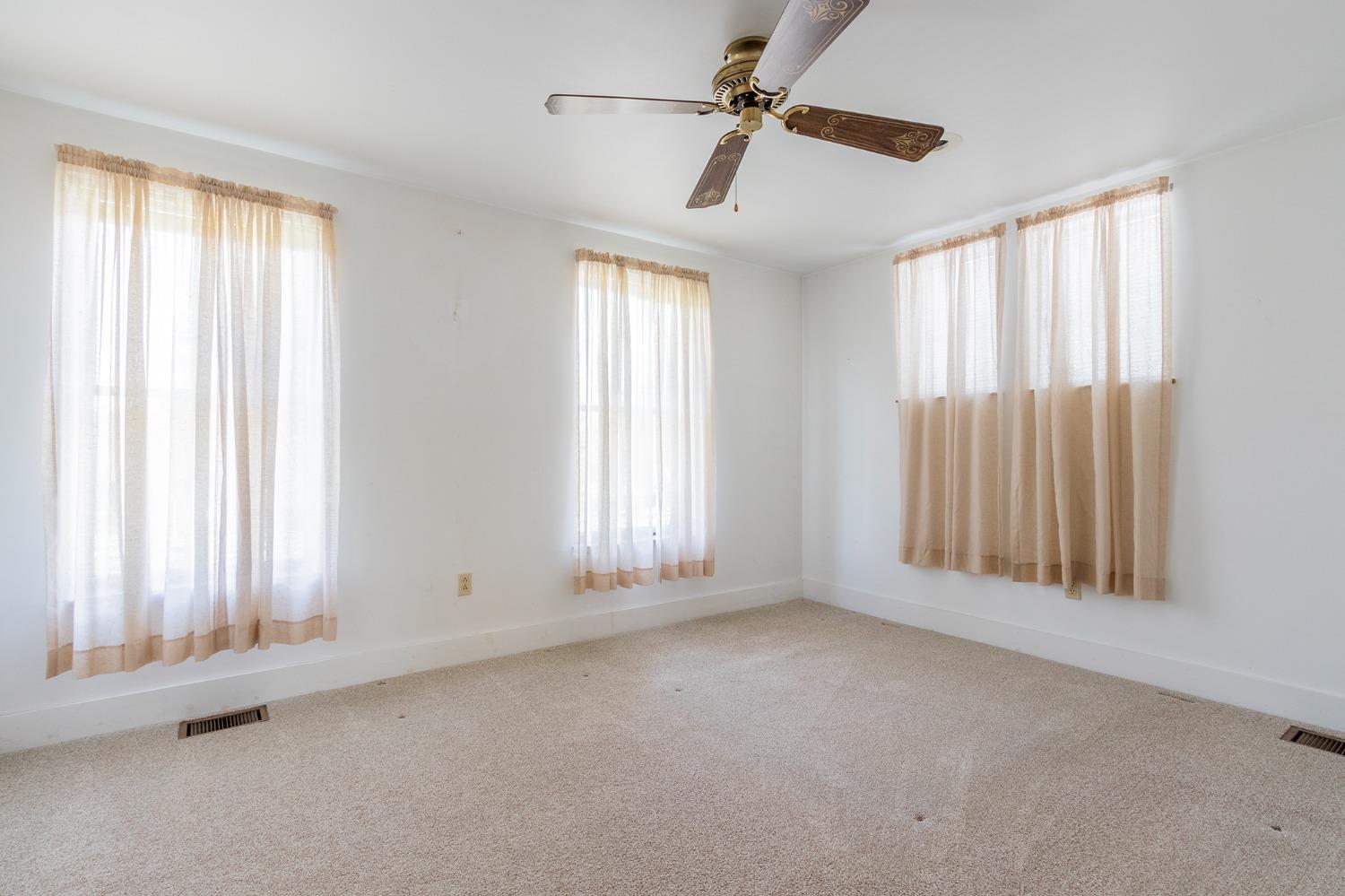 220 North Walnut Street Rising Sun, IN 47040 - Photo 19 of 29