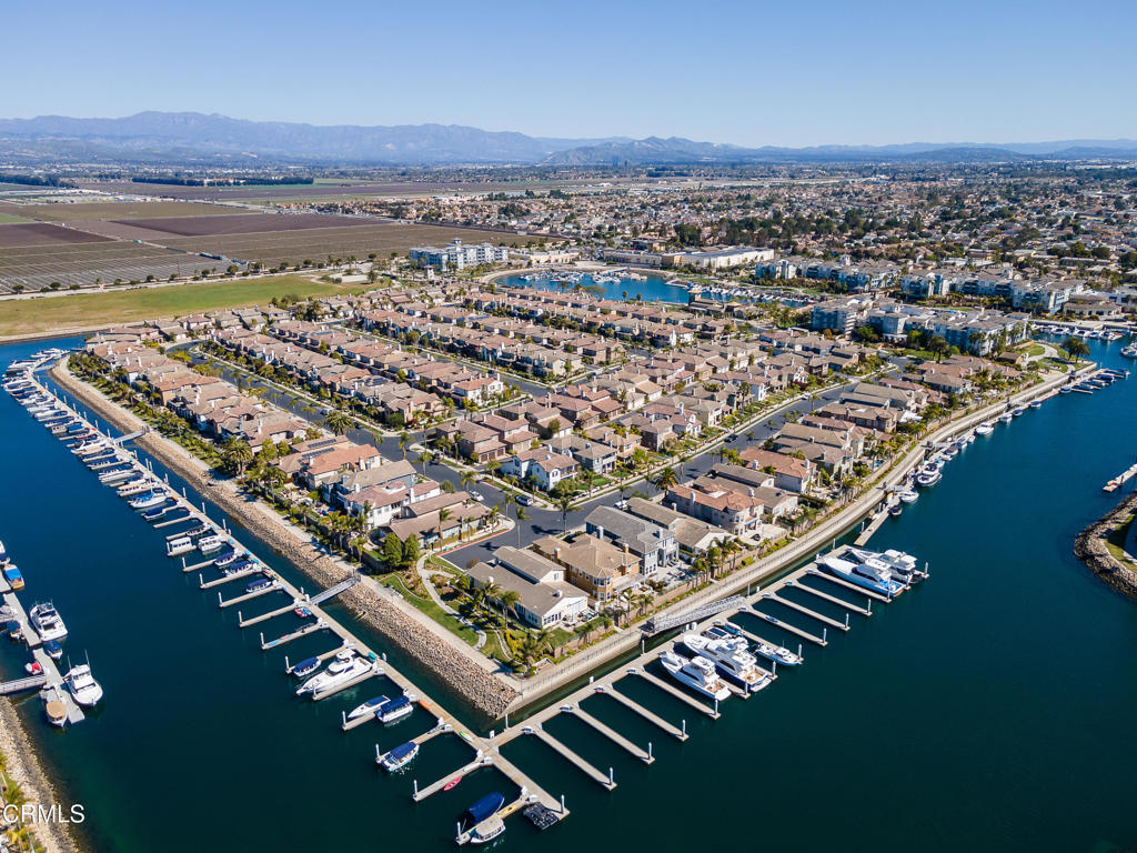 1424 Donegal Way Oxnard, CA 93035 - Photo 59 of 64 an aerial view of a city