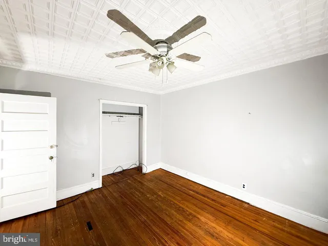 wooden floor in an empty room