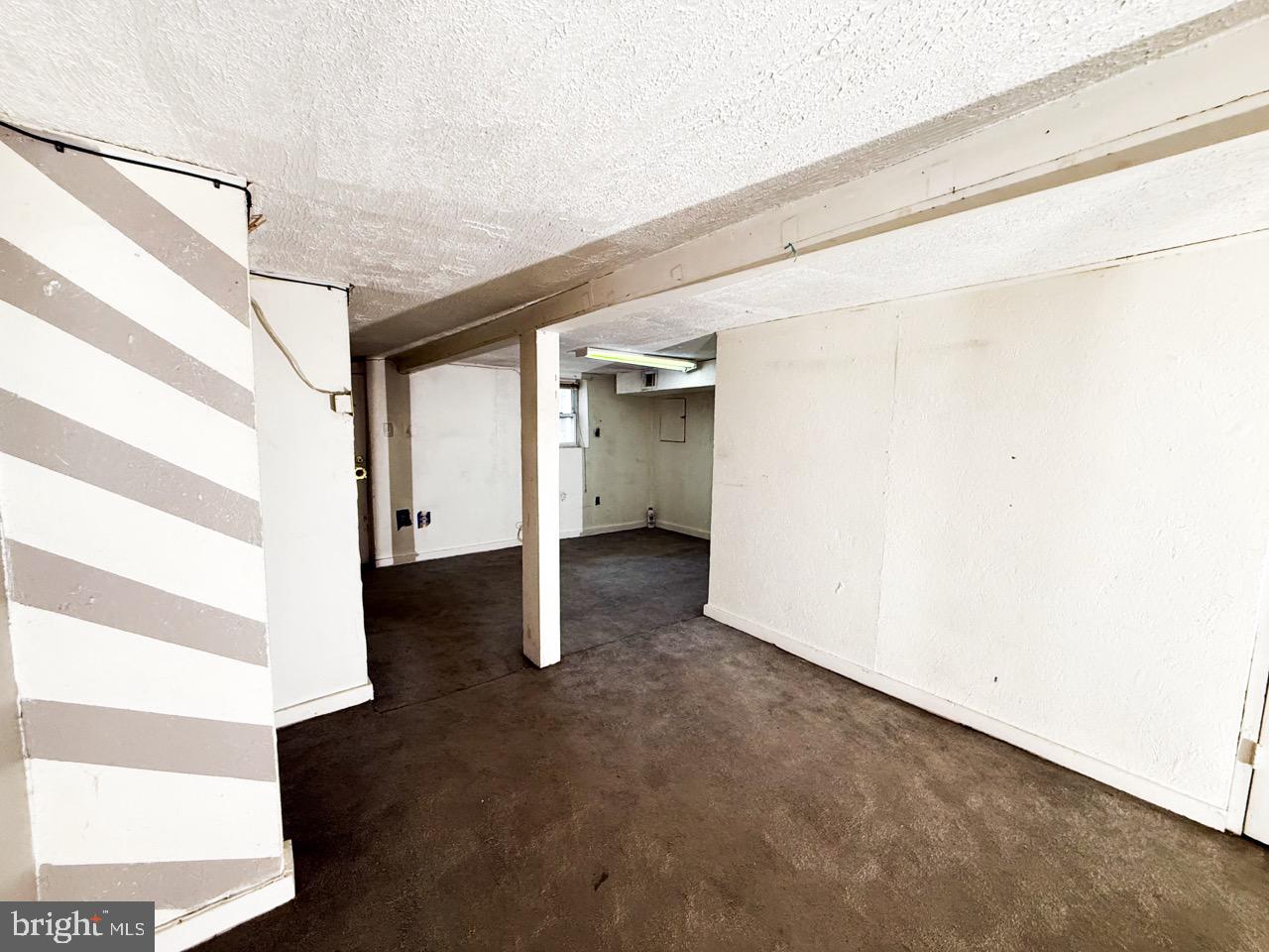 711 Florida Avenue Northeast Washington, DC 20002 - Photo 36 of 46 a view of an empty room with a window