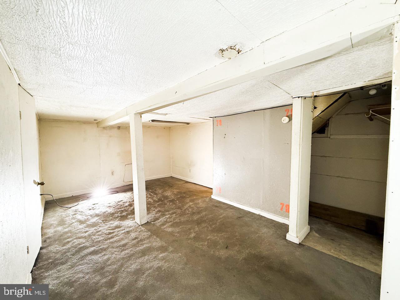 711 Florida Avenue Northeast Washington, DC 20002 - Photo 39 of 46 a view of an empty room