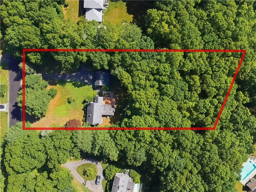 83 Stony Hollow Road Tiverton, RI 02878 - Photo 6 of 48 The red lot outline is an estimate and not exact.
