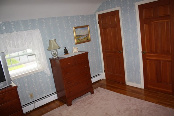 189 Newell Road Holden, MA 01520 - Photo 17 of 30 Gallery Image 17