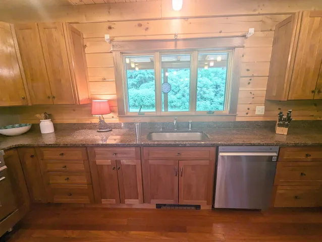 $1,249,950 | 187 East Hill Road, Woodbury, VT 05658