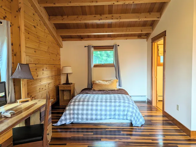 $1,249,950 | 187 East Hill Road, Woodbury, VT 05658