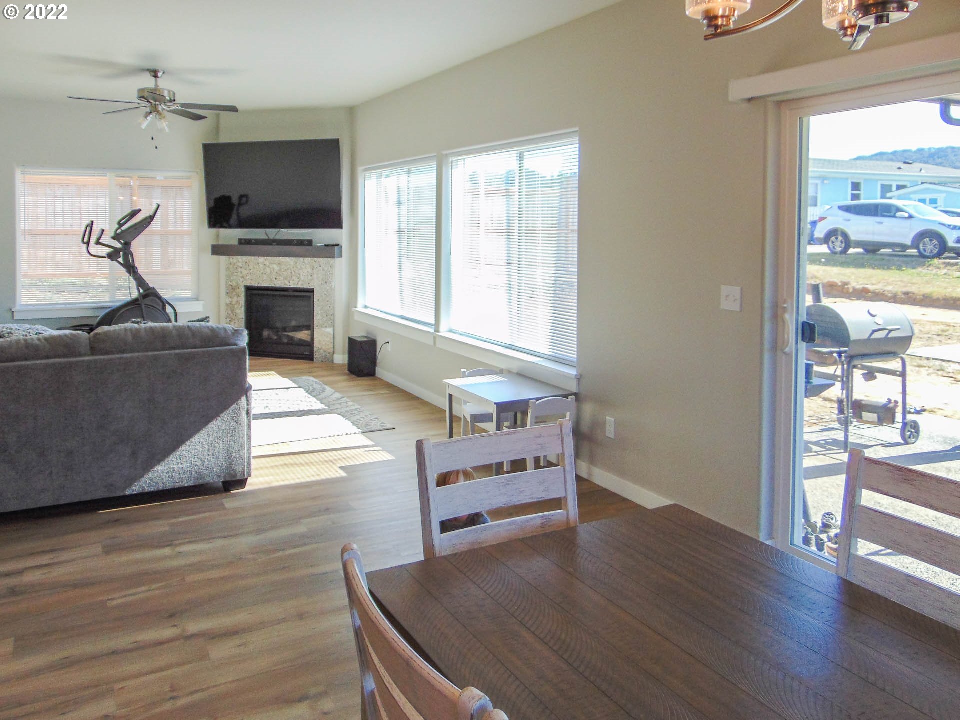 540 Southeast Rose Ridge Drive Winston, OR 97496 - Photo 8 of 23 Gallery Image 8