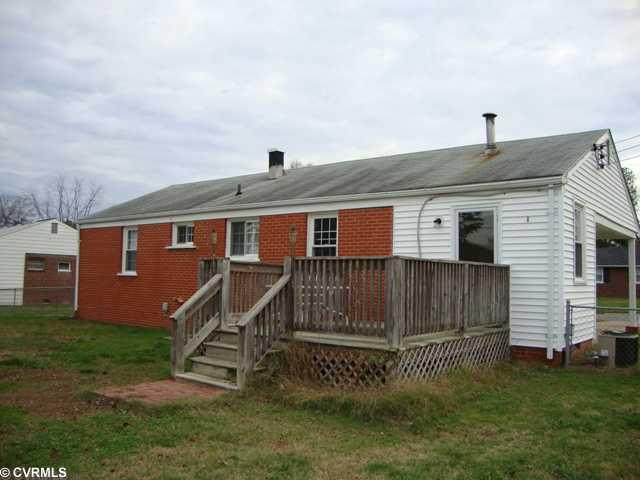 4904 Chardon Road Richmond, VA 23231 - Photo 3 of 6 Exterior Back