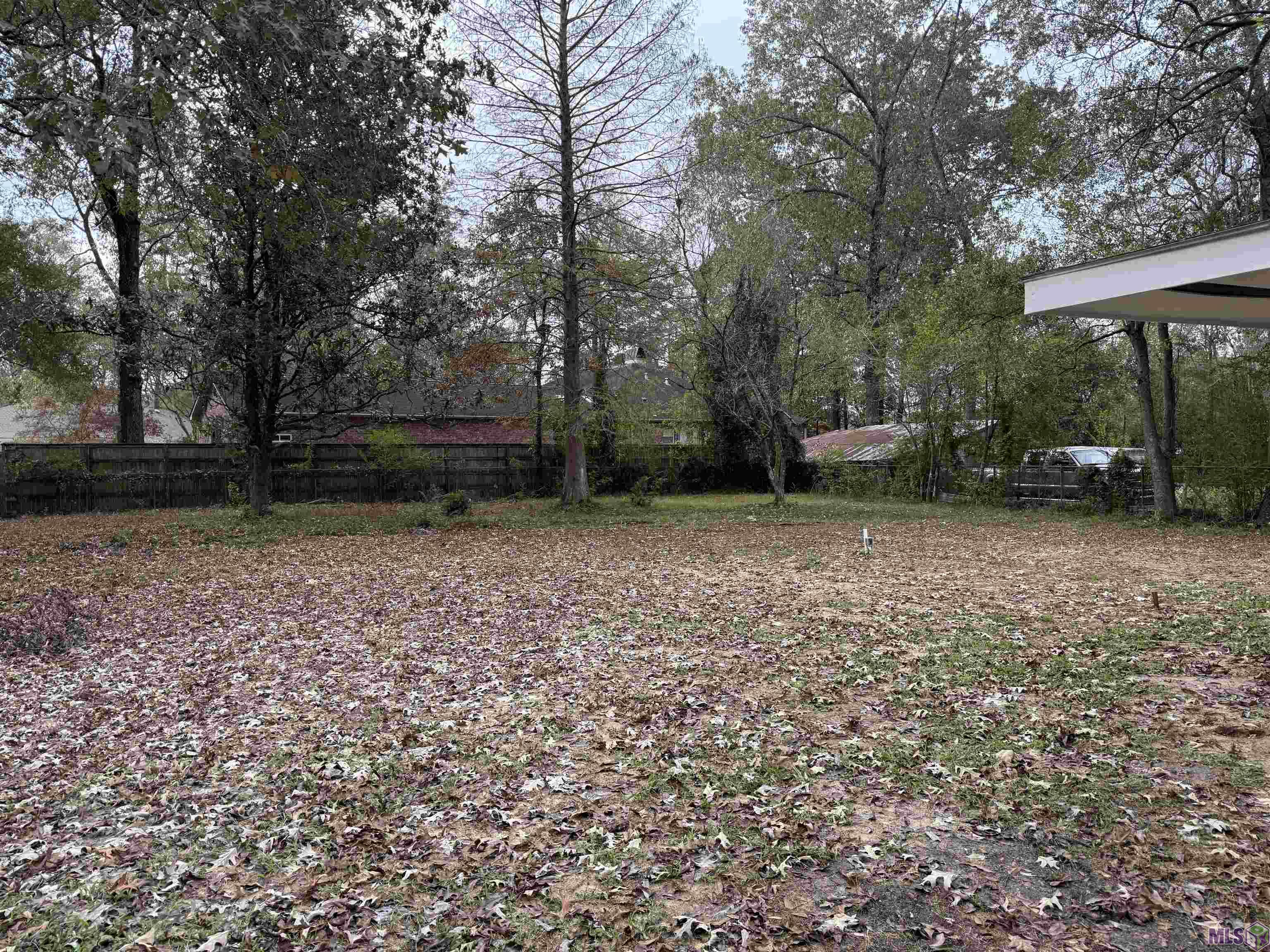 710 Riverview Drive Baton Rouge, LA 70816 - Photo 8 of 9
