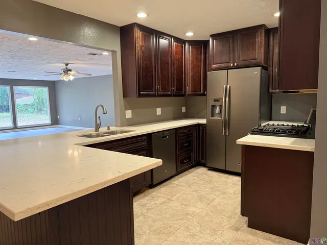 $239,000 | 710 Riverview Drive, Baton Rouge, LA 70816