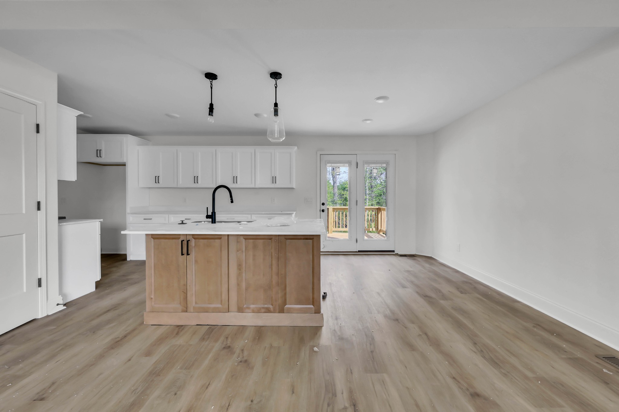 245 Wayne Hall Road Clarksville, TN 37040 - Photo 5 of 17