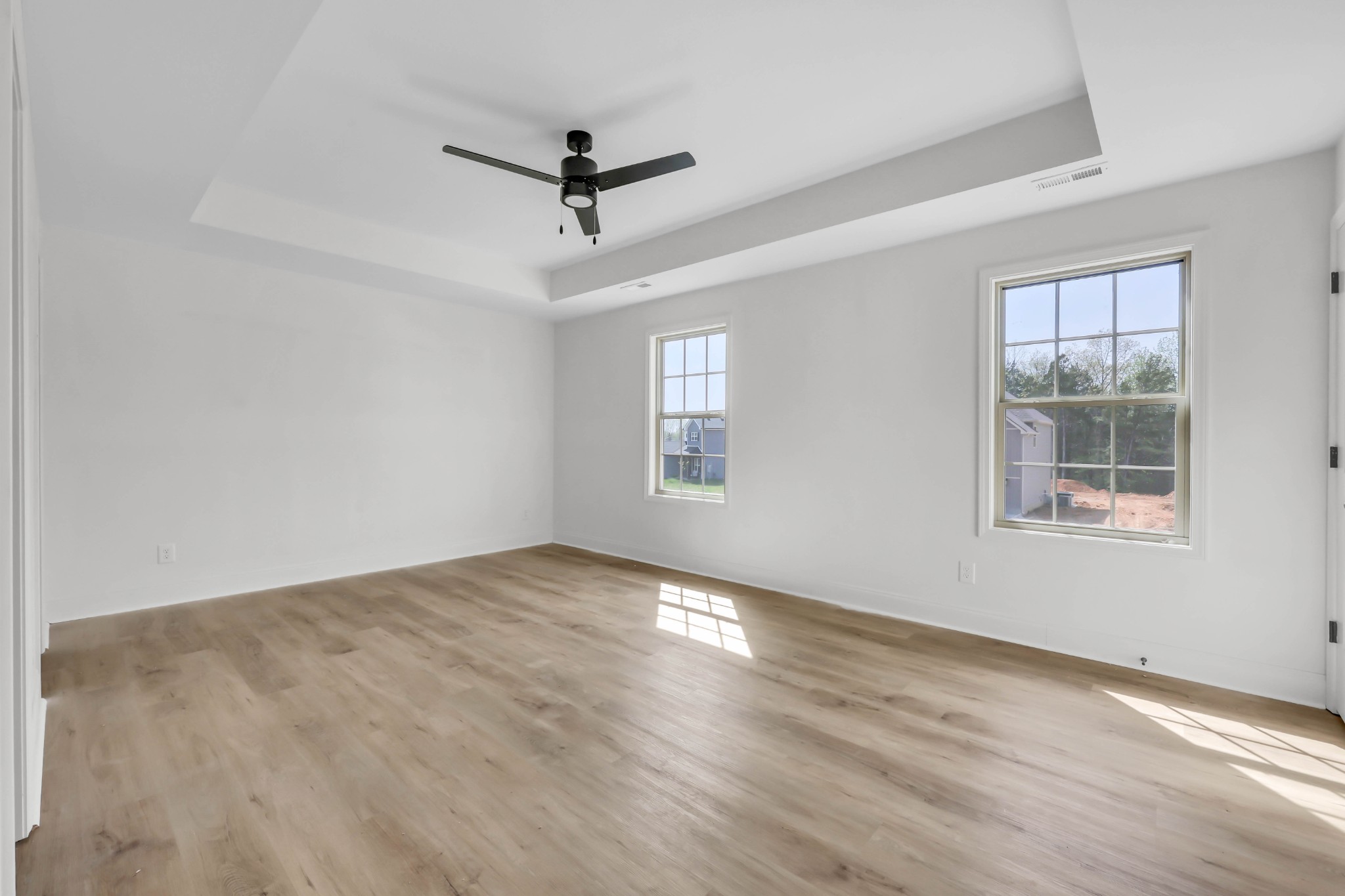 245 Wayne Hall Road Clarksville, TN 37040 - Photo 9 of 17