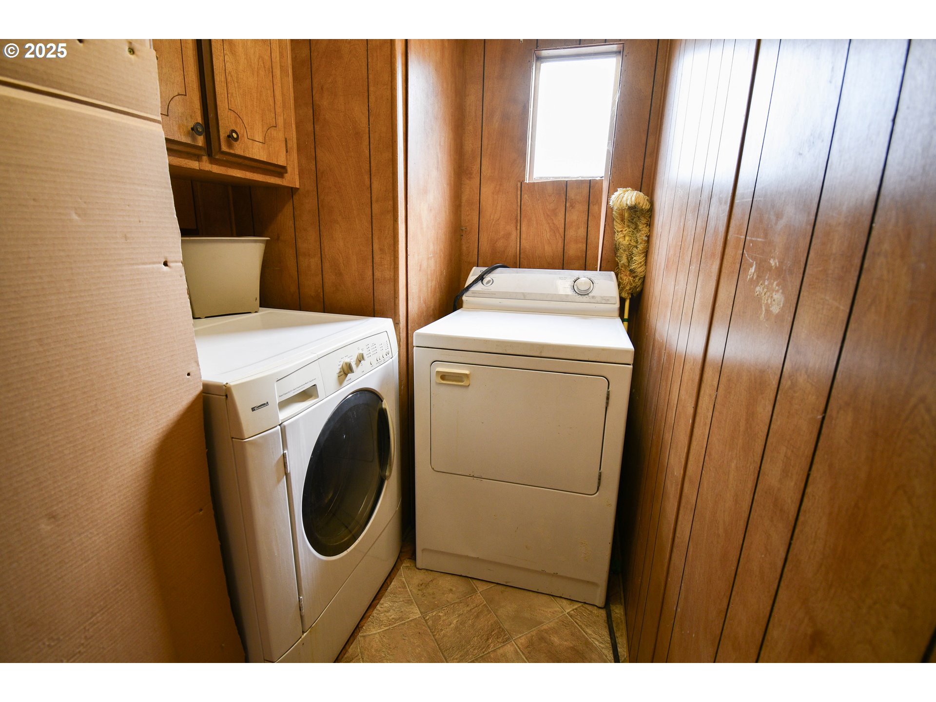 214 Thompson Road Riddle, OR 97469 - Photo 19 of 47