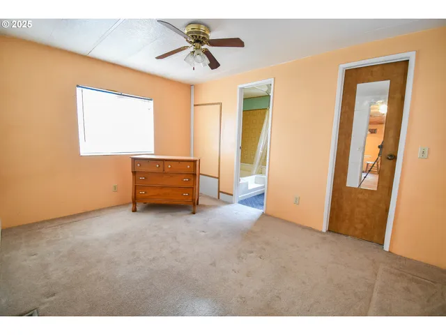 $289,900 | 214 Thompson Road, Riddle, OR 97469