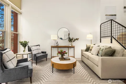 $725,000 | 2324 1st Avenue, Unit 202, Seattle, WA 98121