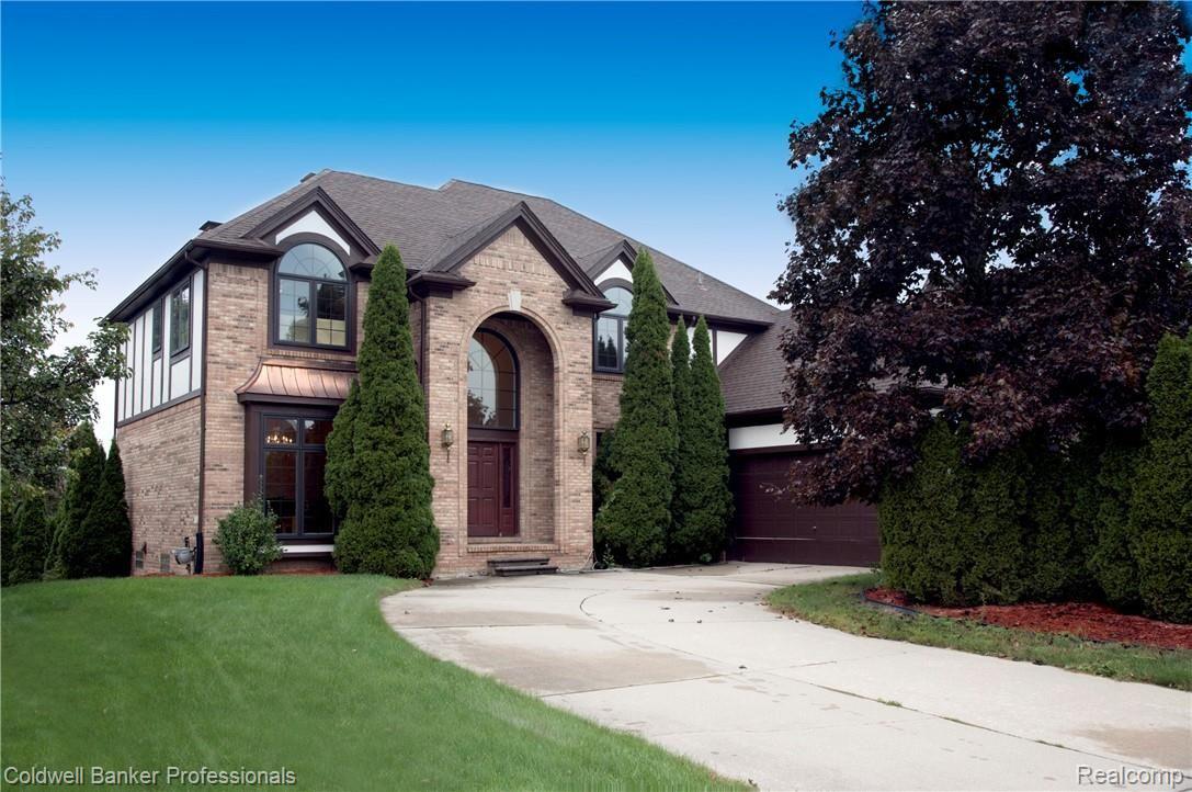 3636 Aynsley Drive Rochester, MI 48306 - Photo 1 of 23 2018 3636 Aynsley, RH 0124.JPG