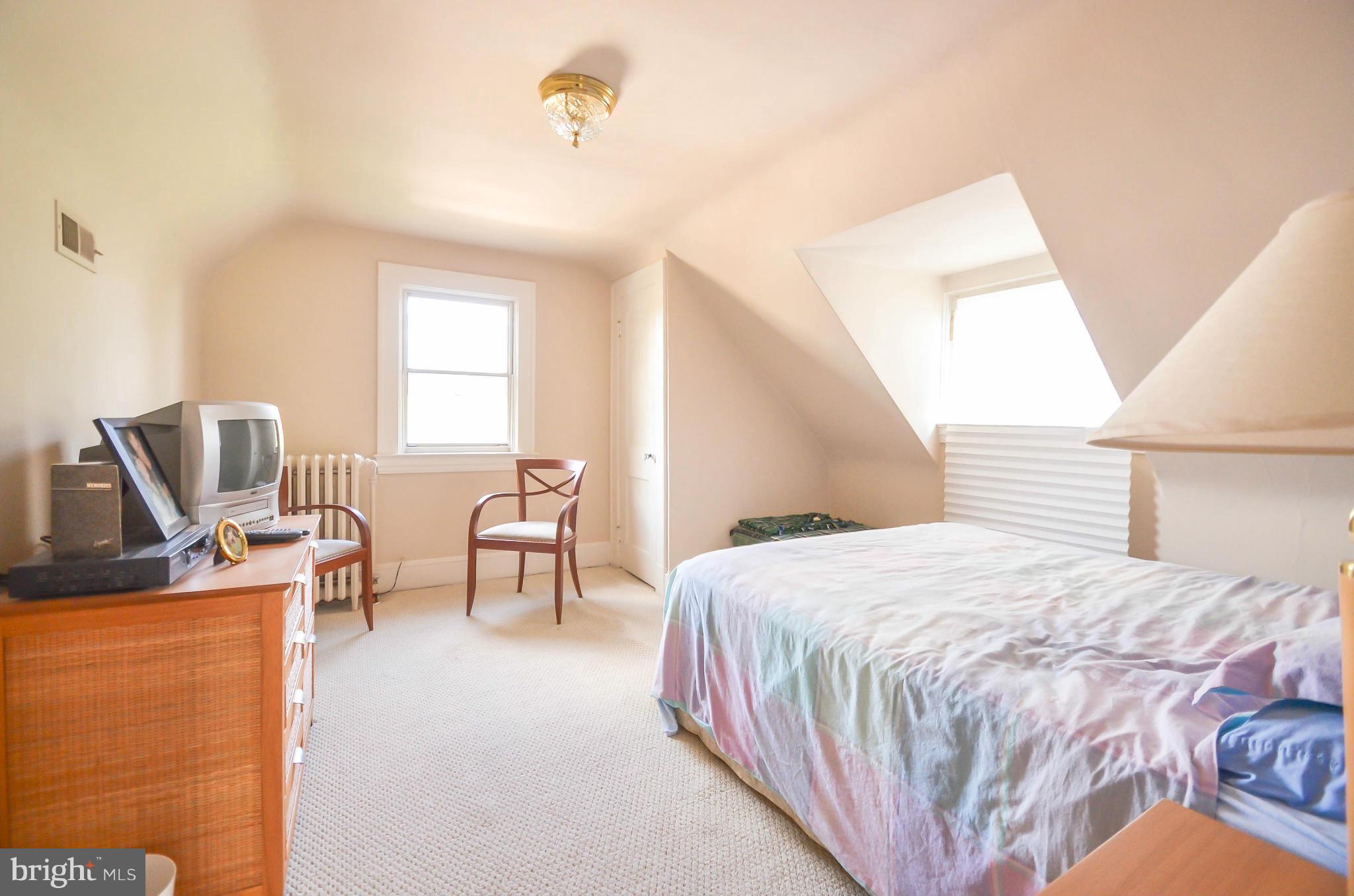 3917 Keswick Road Baltimore, MD 21211 - Photo 22 of 28 Bedroom