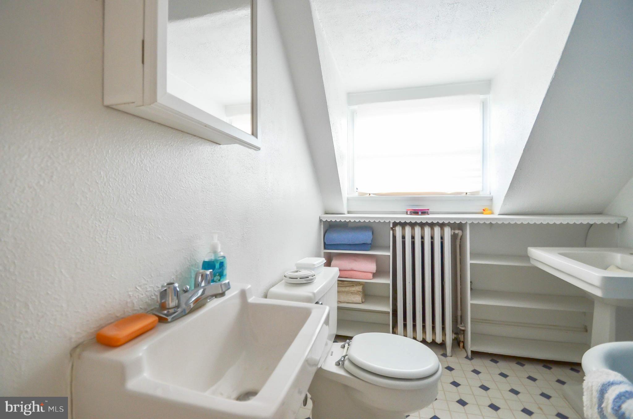 3917 Keswick Road Baltimore, MD 21211 - Photo 23 of 28 Bath