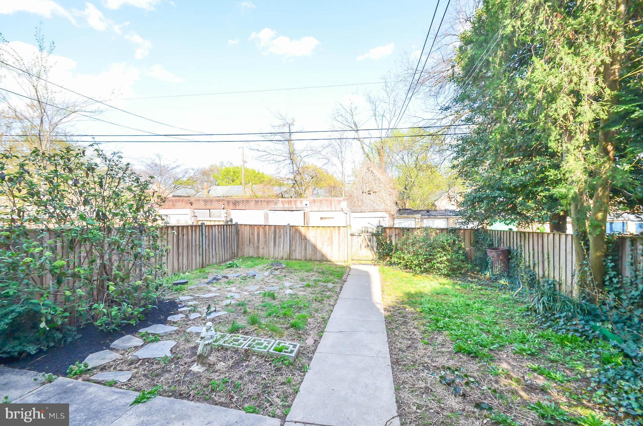3917 Keswick Road Baltimore, MD 21211 - Photo 26 of 28 Exterior (Rear)