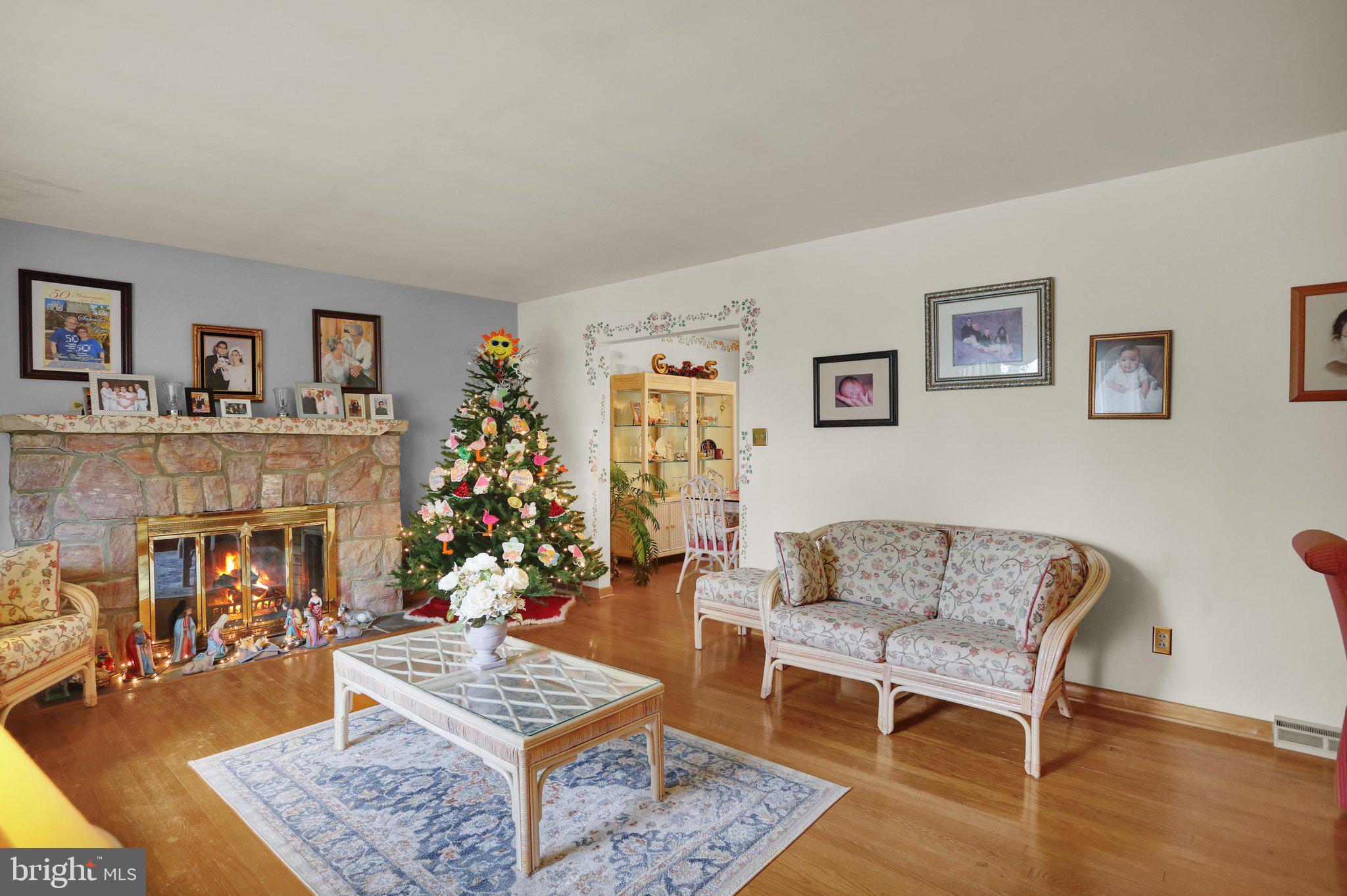 1317 Lorraine Road Reading, PA 19604 - Photo 11 of 45 E26A5501